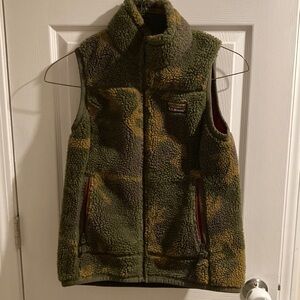 Camo llbean vest